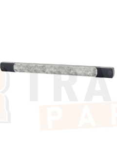 Power Consumption 3W Protection As per P/N 2318 Cable Length Pre-wired with 2.5m of sheathed multi-core cable. (Blister packs with 0.5m cable) Lens Material Grilamid® Compliance Horizontal E24 0027 Vertical E24 0028 ECE R23/00